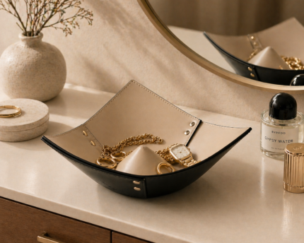 Curved Decorative Bowl Tray – Modern Sculptural Decor UAE