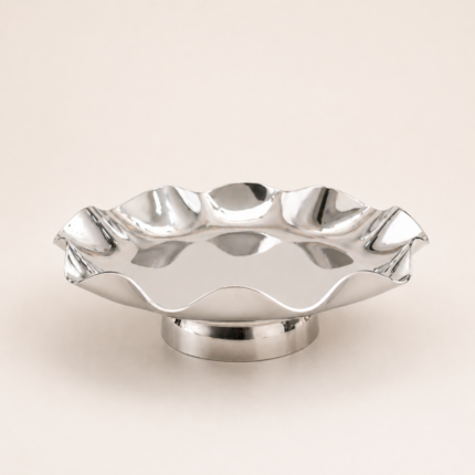 Reflective Pedestal Bowl – Modern Sculptural Tray UAE