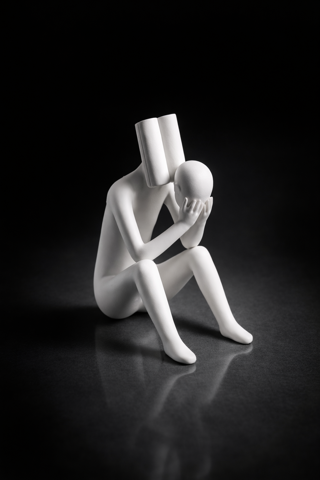 The Thinker – Abstract Seated Sculpture in White