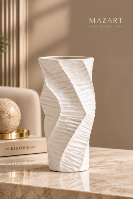 White Sculptural Twist Vase UAE – Fluid Form and Modern Elegance