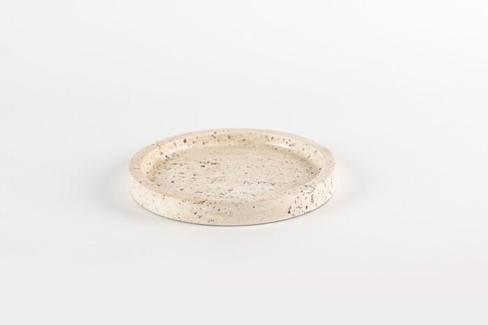 Mizu Round Travertine Tray – round beige travertine stone tray, Japandi minimalist style.