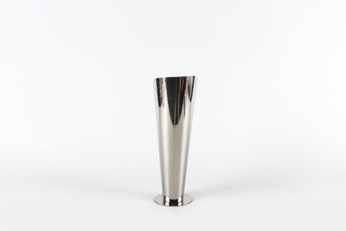 Crimson Bloom – Tall Sculptural Silver Vase - Image 6