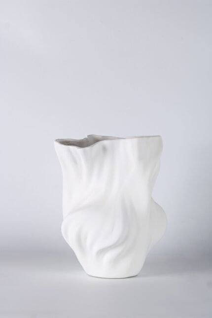 Softwave – White Flowing Vase